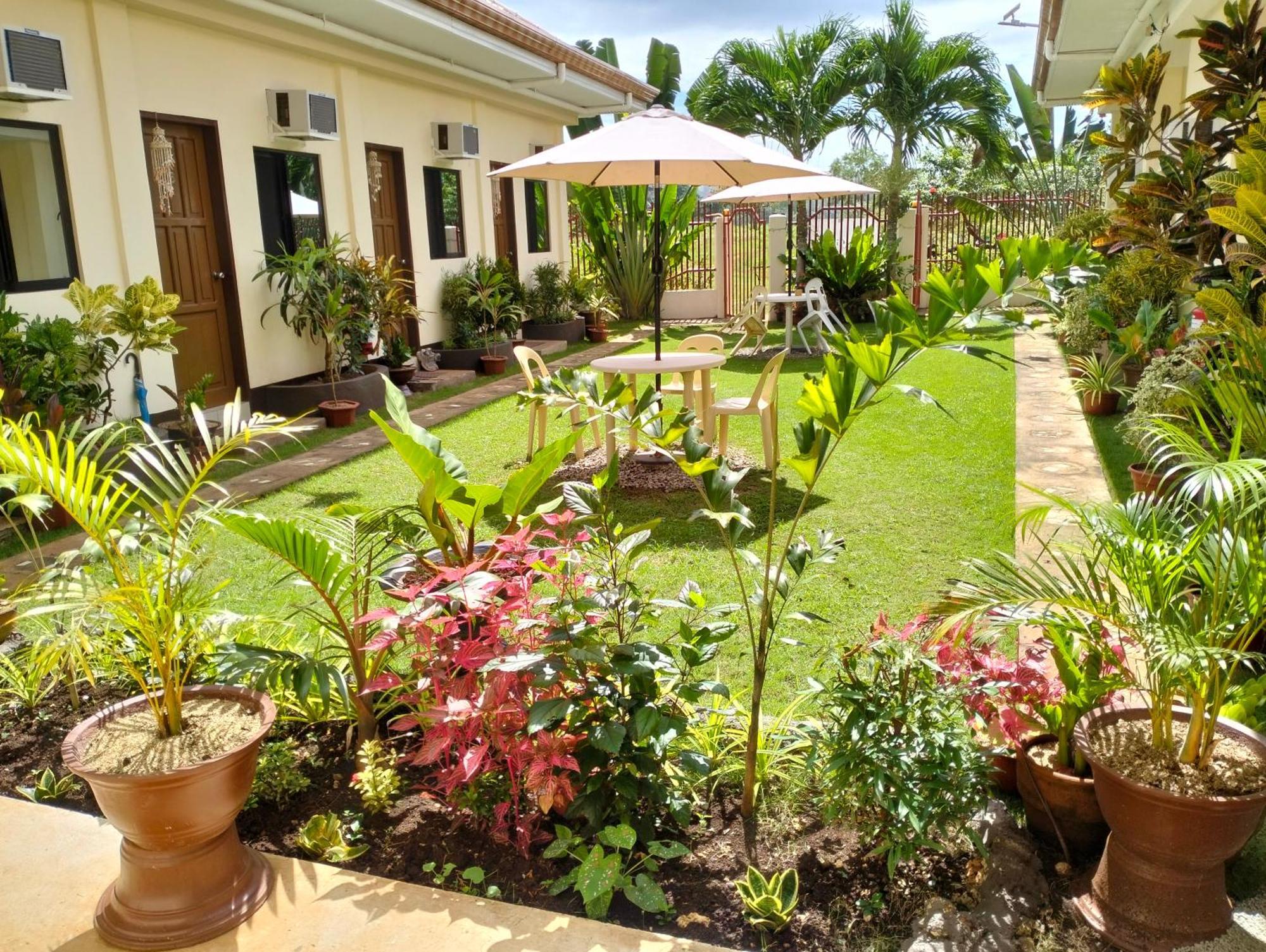 Mingche Apartment Panglao Bagian luar foto