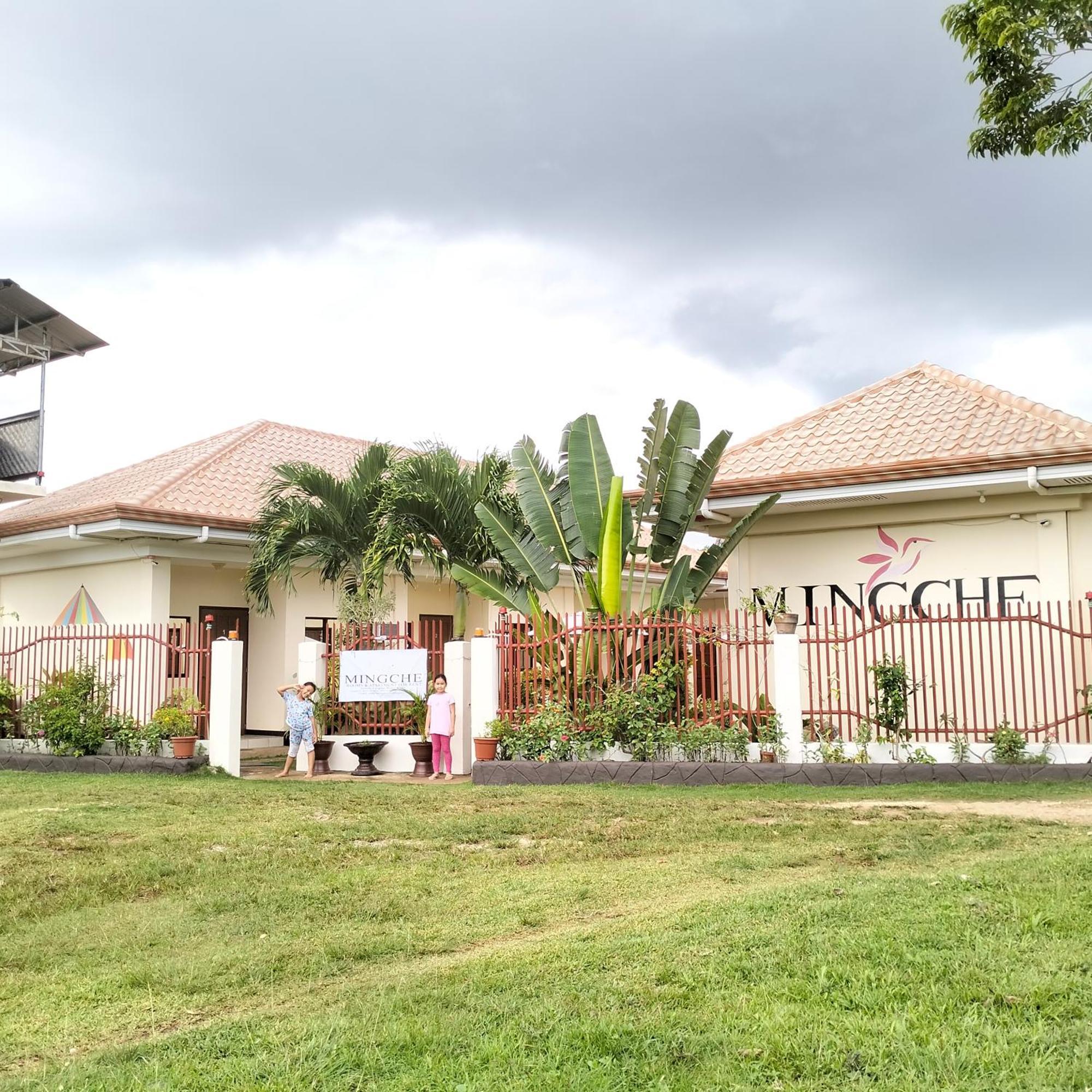 Mingche Apartment Panglao Bagian luar foto