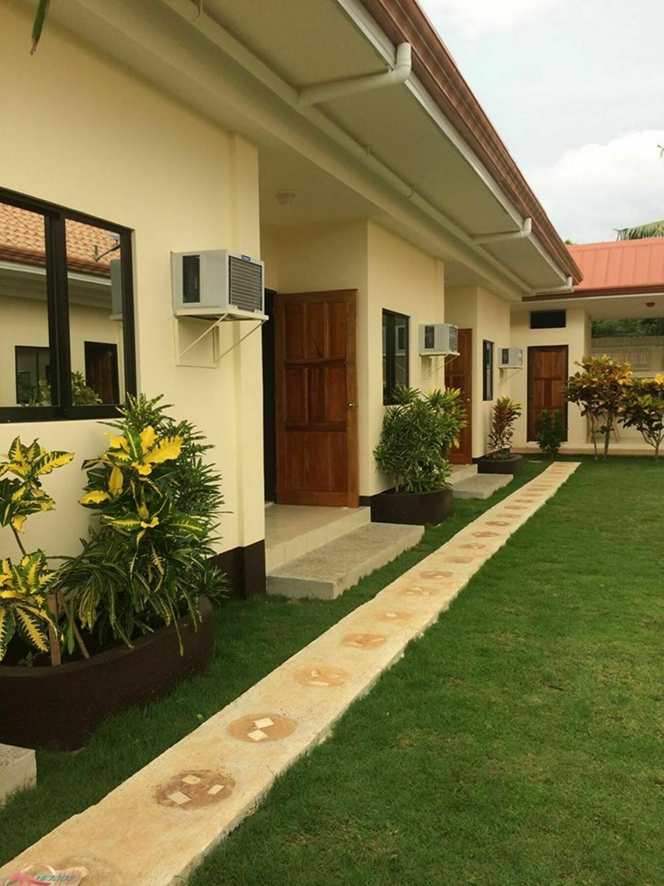 Mingche Apartment Panglao Bagian luar foto